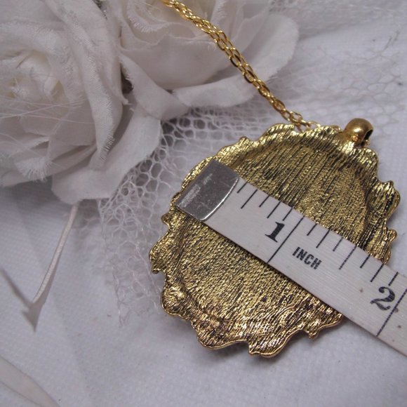 Gold Black on Black Rose Cameo Necklace Pendant - Picture 6 of 6